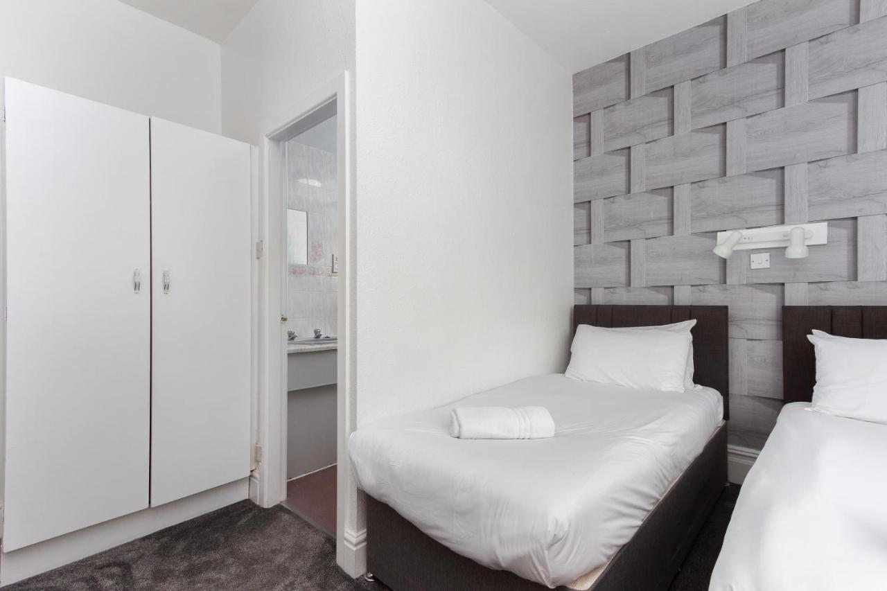 The Sandringham Court Hotel & Apartment Welcoming Large And Small Groups For 15 Years Blackpool Zewnętrze zdjęcie