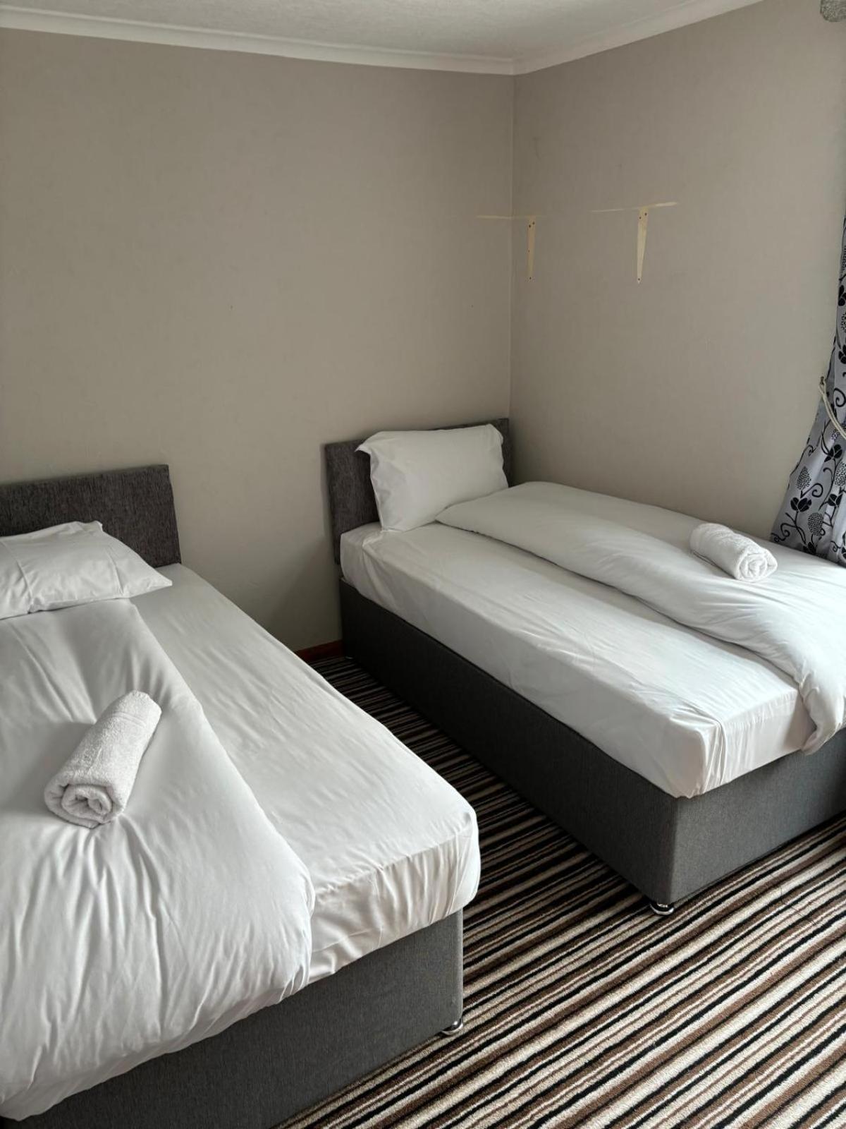 The Sandringham Court Hotel & Apartment Welcoming Large And Small Groups For 15 Years Blackpool Zewnętrze zdjęcie