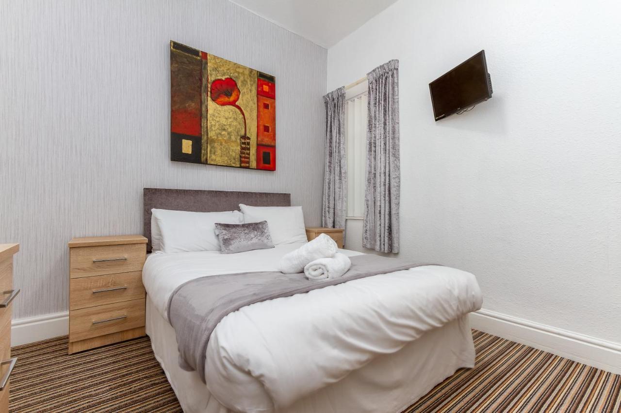 The Sandringham Court Hotel & Apartment Welcoming Large And Small Groups For 15 Years Blackpool Zewnętrze zdjęcie